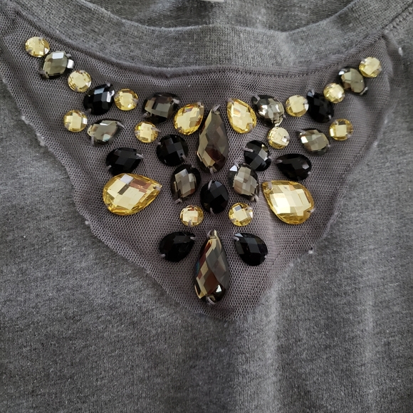 Old Navy jewel neck sweater - Picture 2 of 2